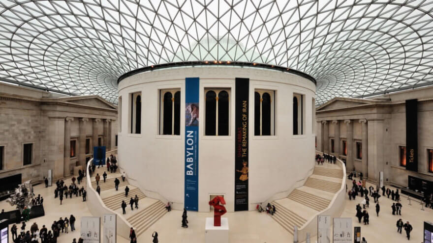 Di-Faced Tenner es el nombre de la nueva adquisición del El Museo Británico