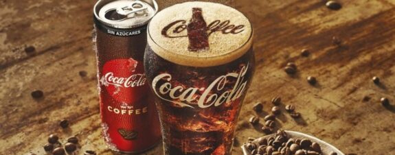 Coca-Cola con café para los amantes de ambas bebidas
