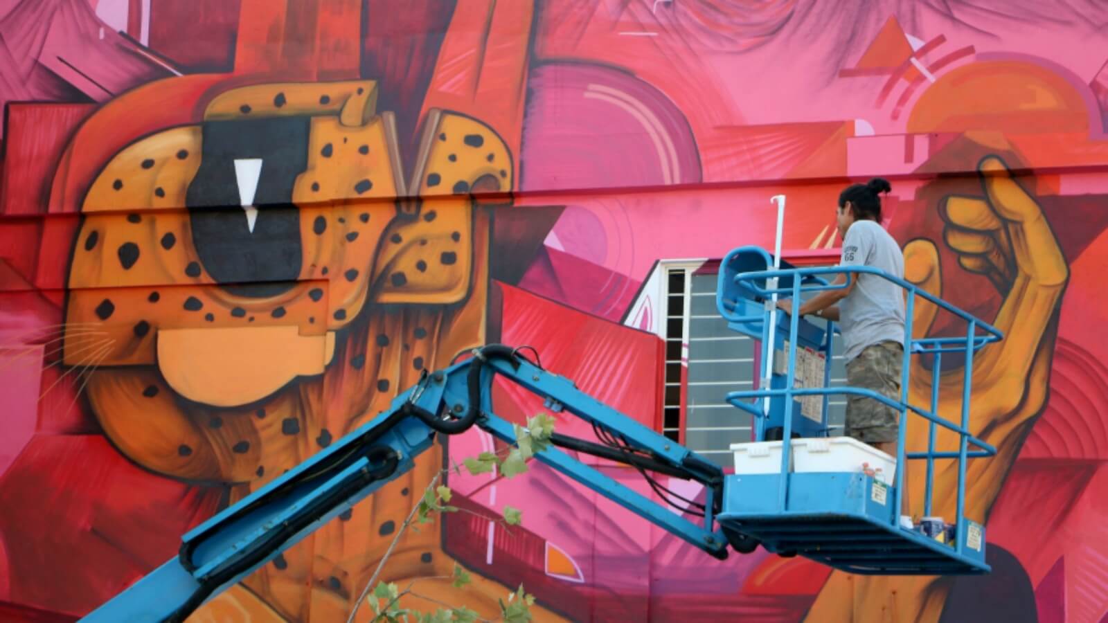 Entrevista con Saner: el nuevo muralismo mexicano