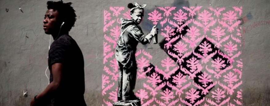 Banksy aparece con nuevas obras en París