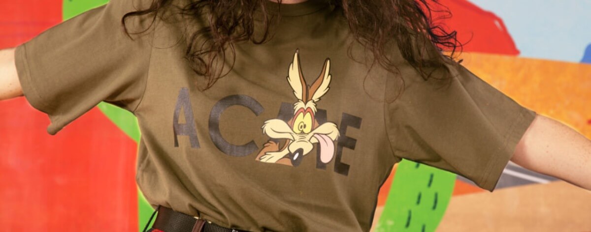 ACME de Looney Tunes con línea de ropa Hundreds