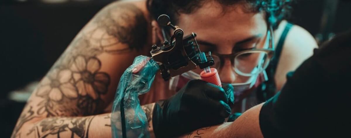 Sinergia: sesiones de flash tattoos hechos por mujeres