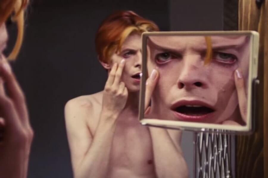 The man Who Fell to Earth