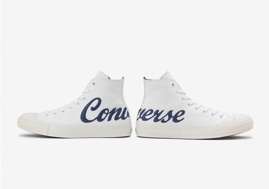 Converse lanza modelo 'Giant Script Logo'