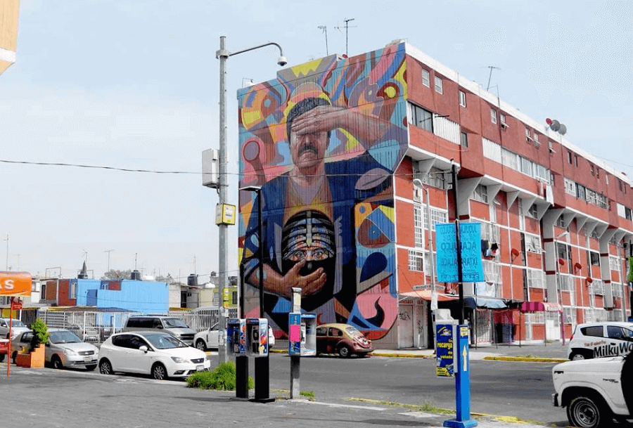 street art mural by Decertor