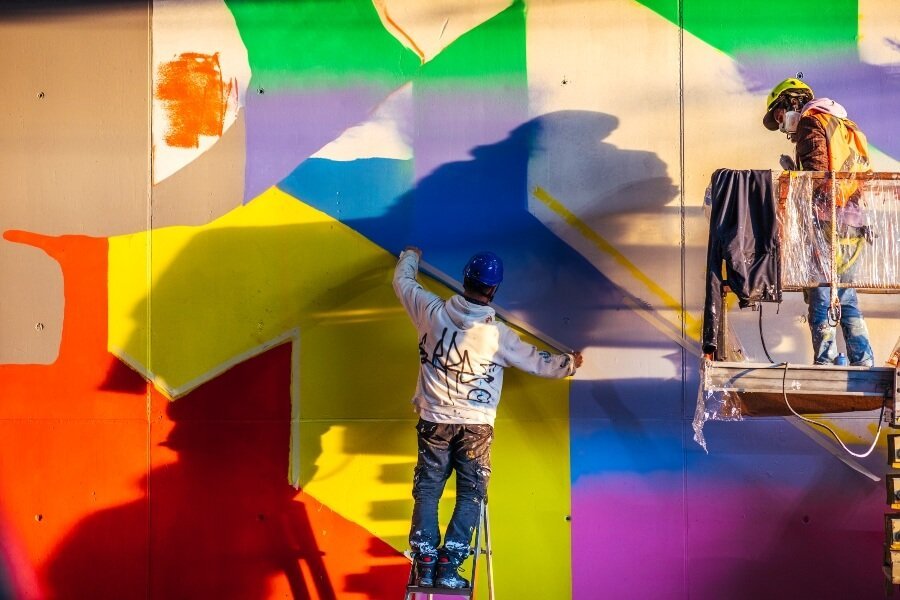 Cornellà Centre estrena un nuevo mural de MurOne
