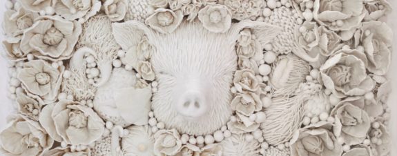 Melis Buyruk y la naturaleza de la porcelana