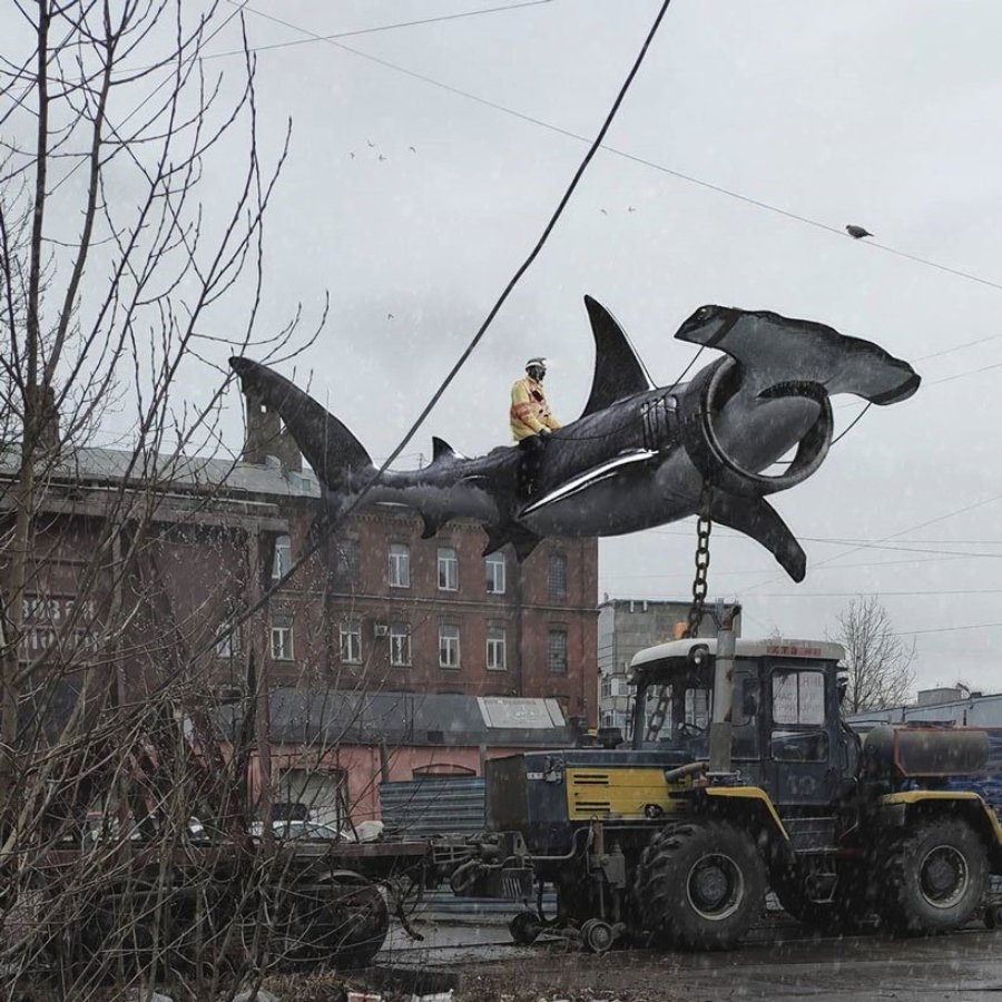 Vadim Solovyov sus los animales gigantes en San Petersburgo
