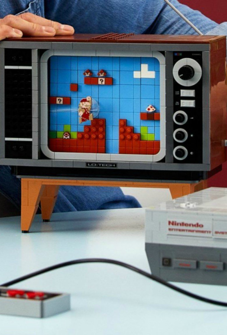 LEGO lanza su versión de la NES con todo y televisión