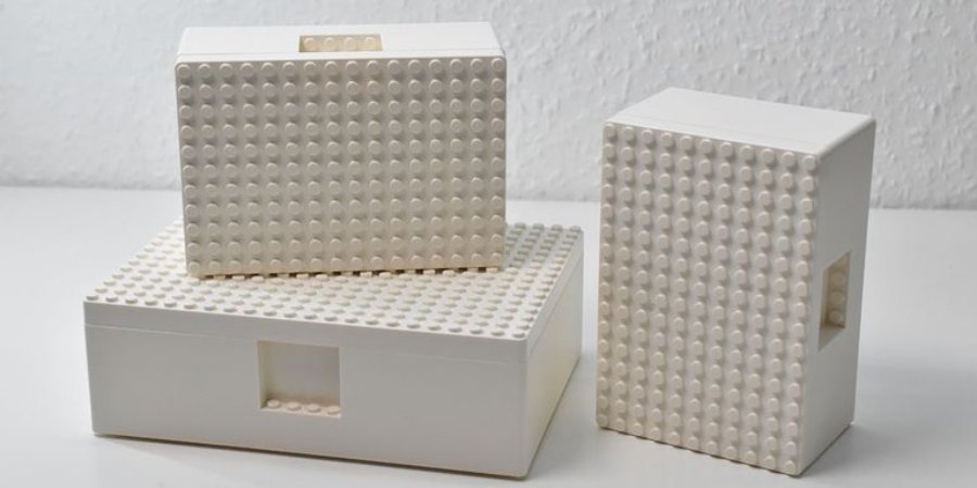 Aspecto de las cajas Bygglek de Ikea y Lego