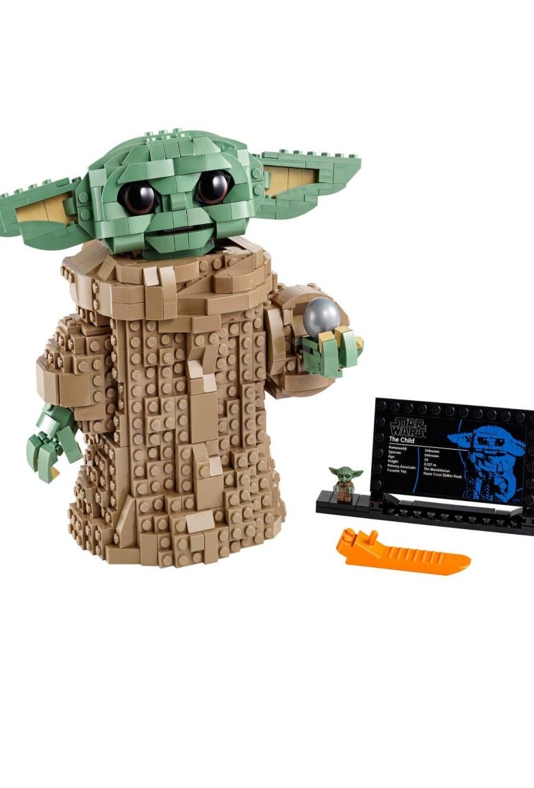 Baby Yoda llega a conquistarnos en versión LEGO