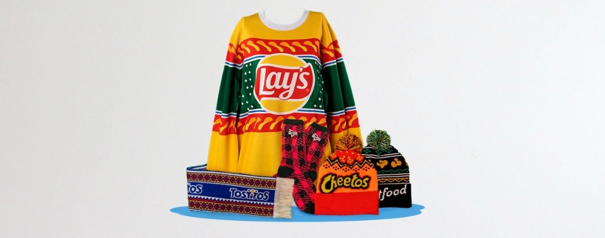 Suéteres navideños de Cheetos para el frío