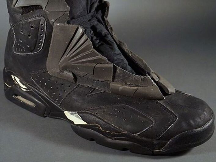 Nike Air Jordan Batman 1992