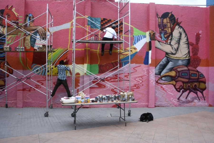 Restauración de mural de Saner y Sego