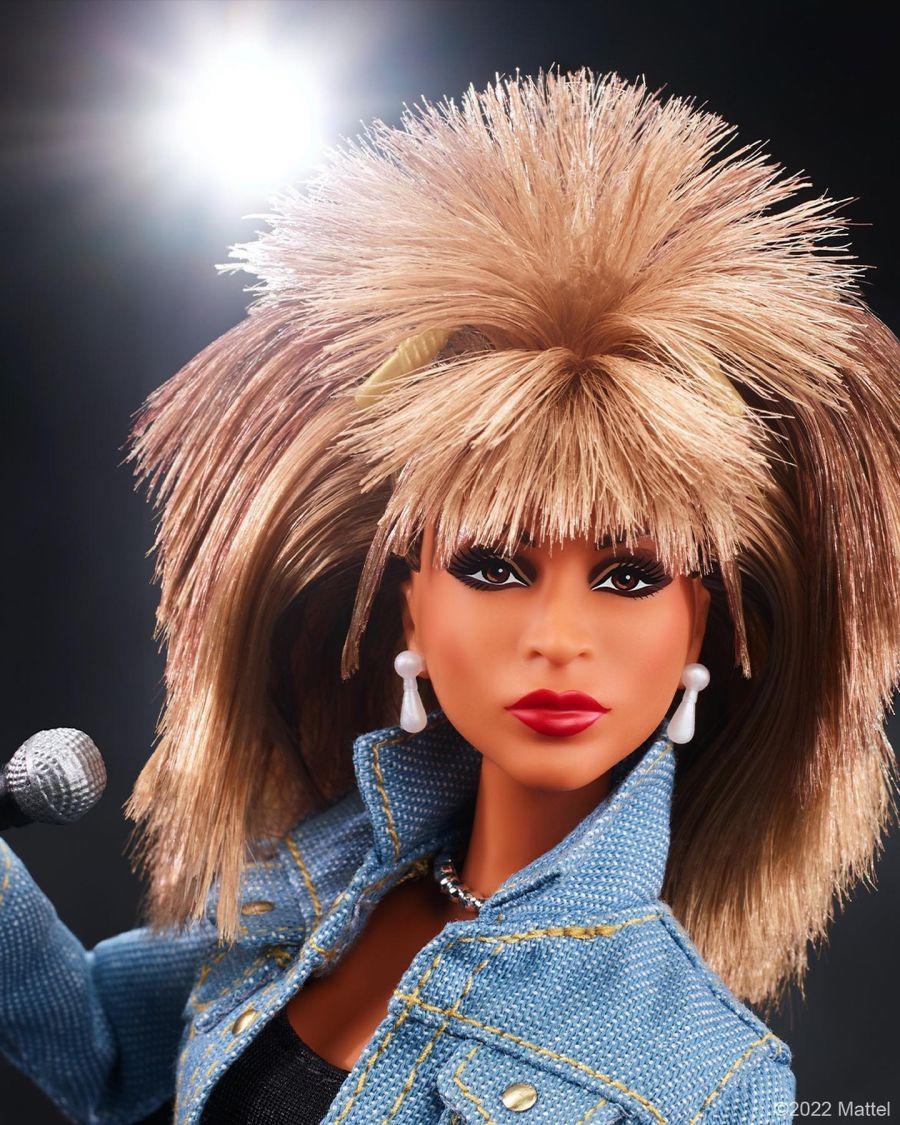 Mattel homenajea a Tina Turner con esta Barbie