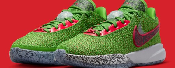LeBron 20 de Nike con un diseño especial para la época navideña