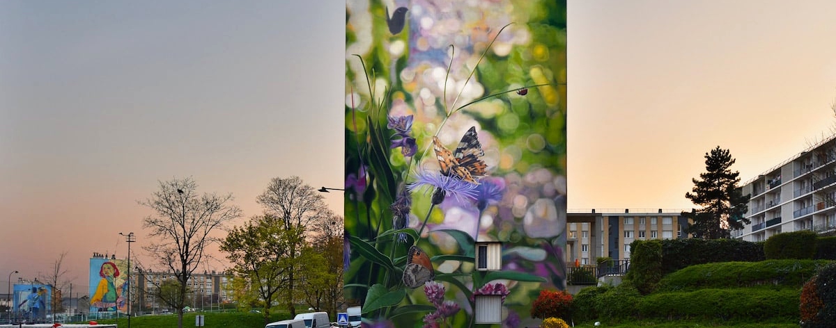 Mural de Mantra "Where Amazement Blooms"