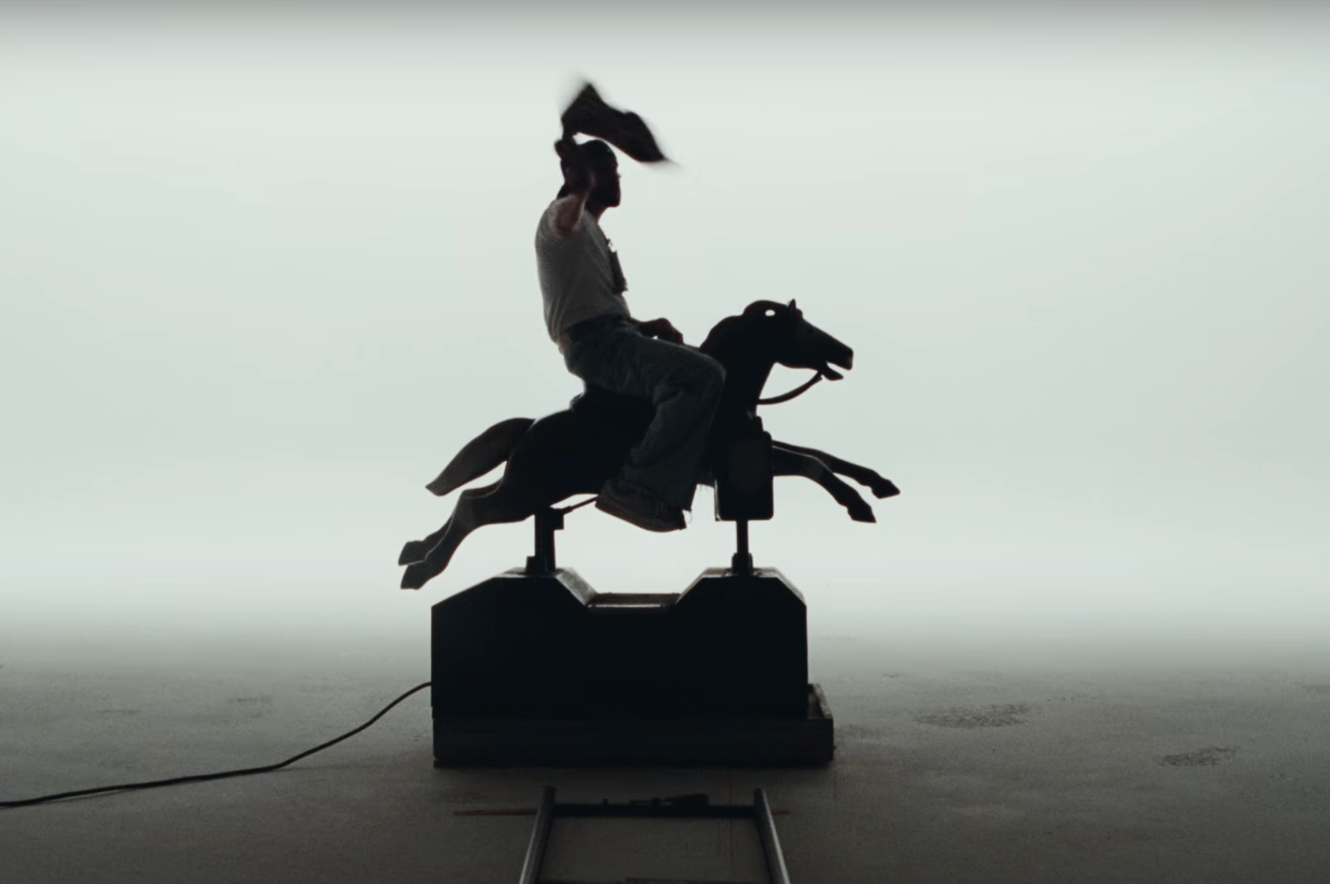 Bad Bunny sorprende con 'Un preview', su último sencillo de 2023
